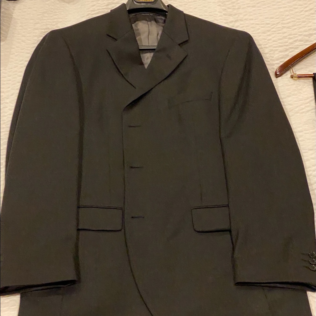 Andrew Fezza Suit, Dark Gray